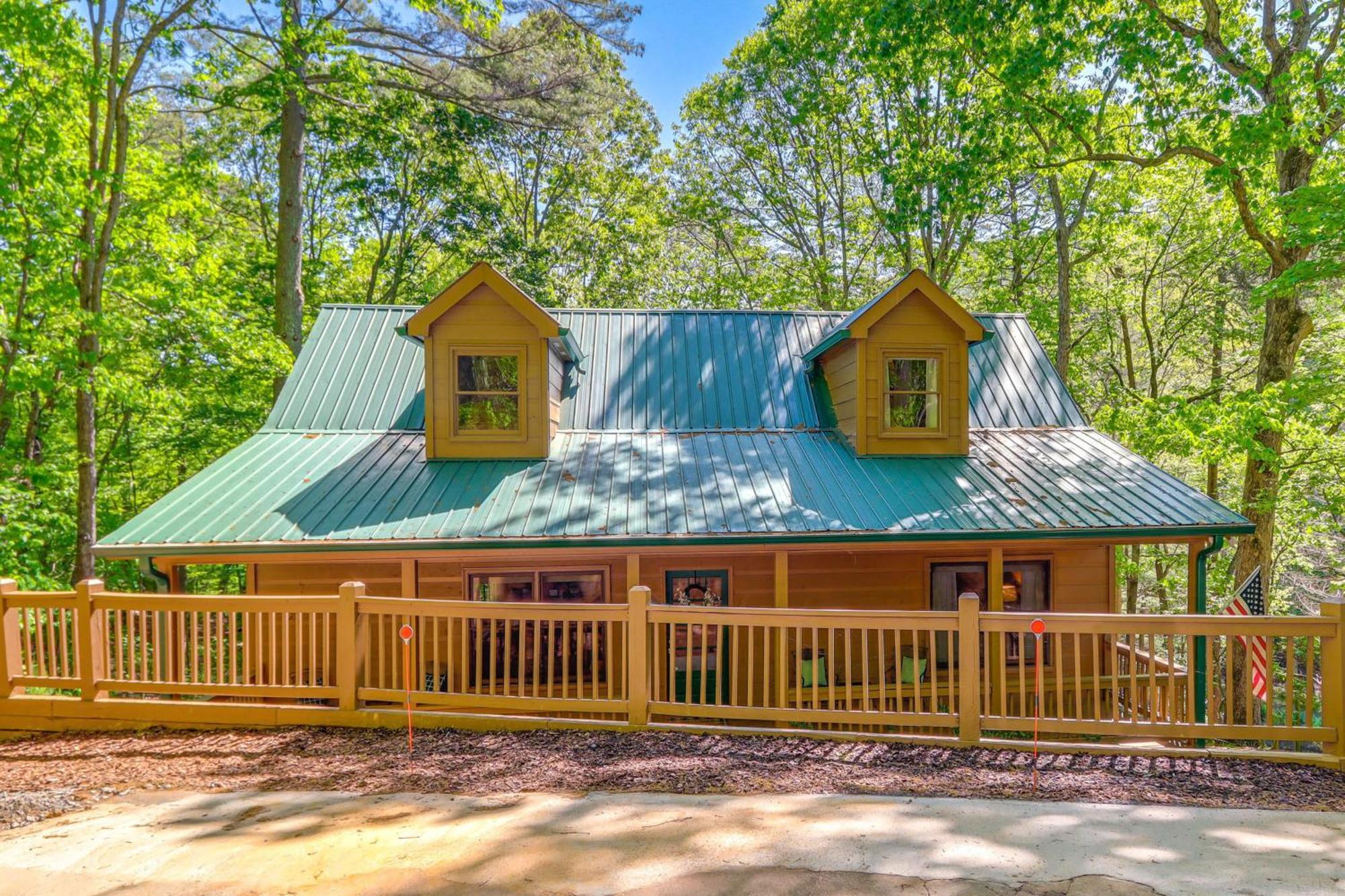 Lakeside Cabin Game Room, Dock, Orchard, Wineries Ellijay Esterno foto
